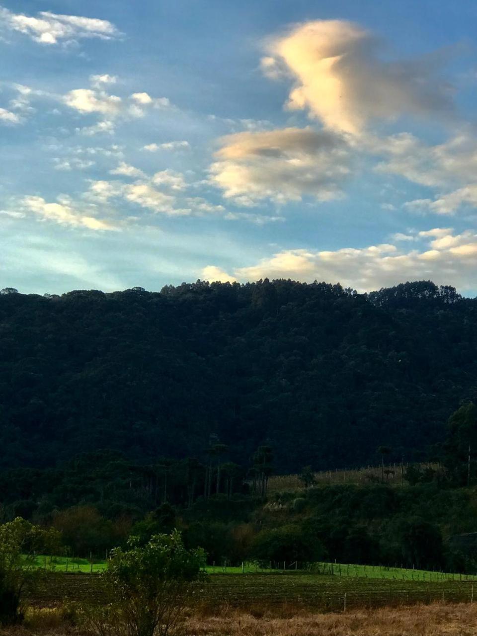 Cabana E Casa De Campo Bromelia 乌鲁比西 外观 照片